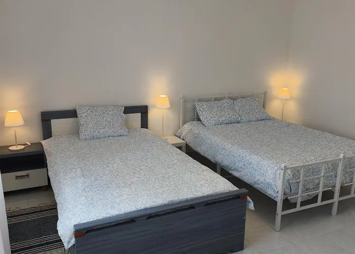 Praca E Canto Amoreira